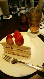 �傫�ȃP�[�L