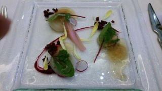 ��y������1